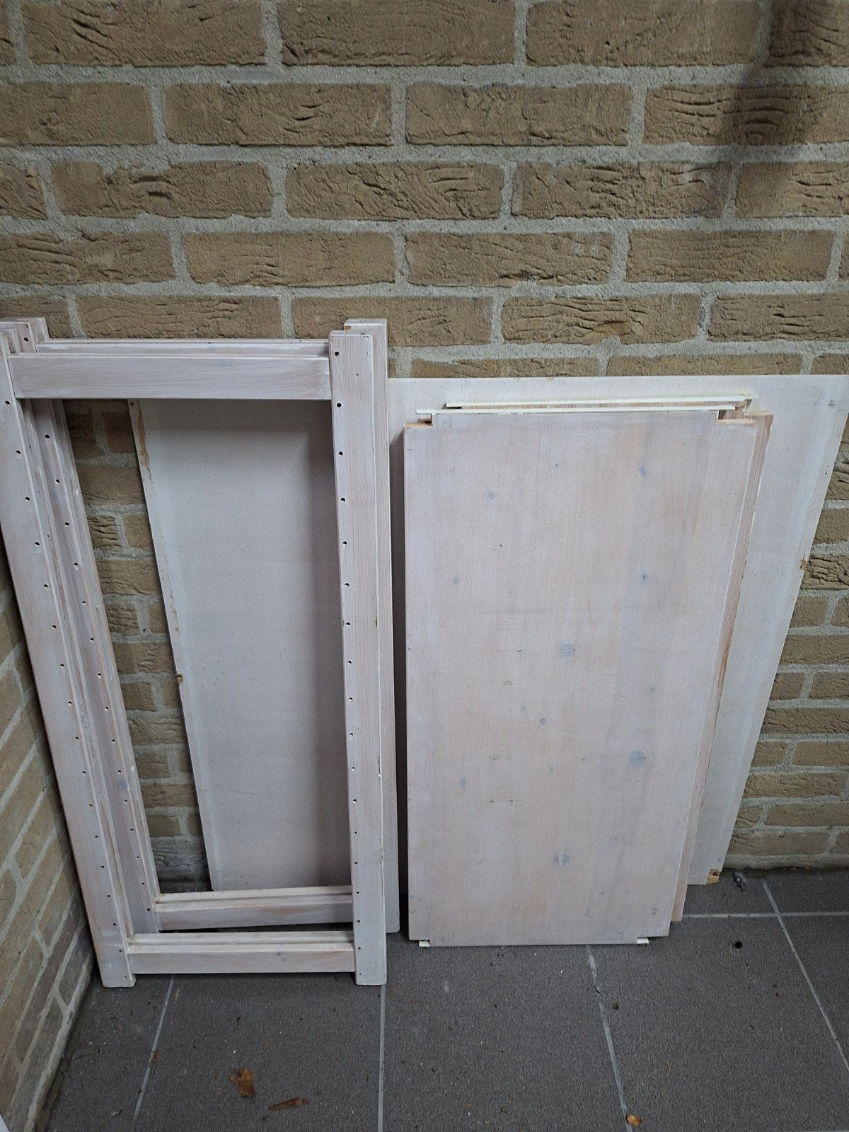 Lundia onderdelen wit gebeitst: staanders, planken, achterwa, Ophalen, Met plank(en), Gebruikt, Lundia