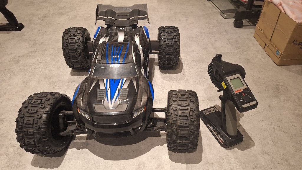 Traxxas Sledge 2022 1/8 4WD Brushless Monster Truck RTR TSM, Auto offroad, Nieuw, Schaal 1:8, Ophalen