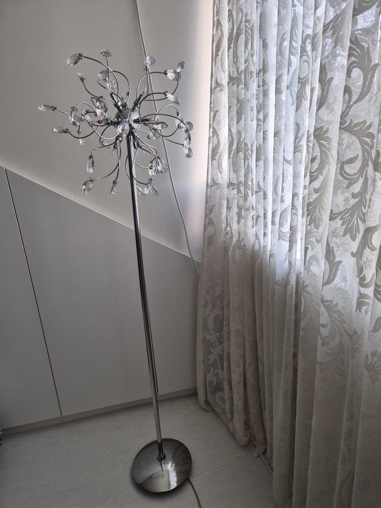 Zo goed als nieuwe kristallen vloerlamp, Ophalen, Zo goed als nieuw, Glas, 100 tot 150 cm