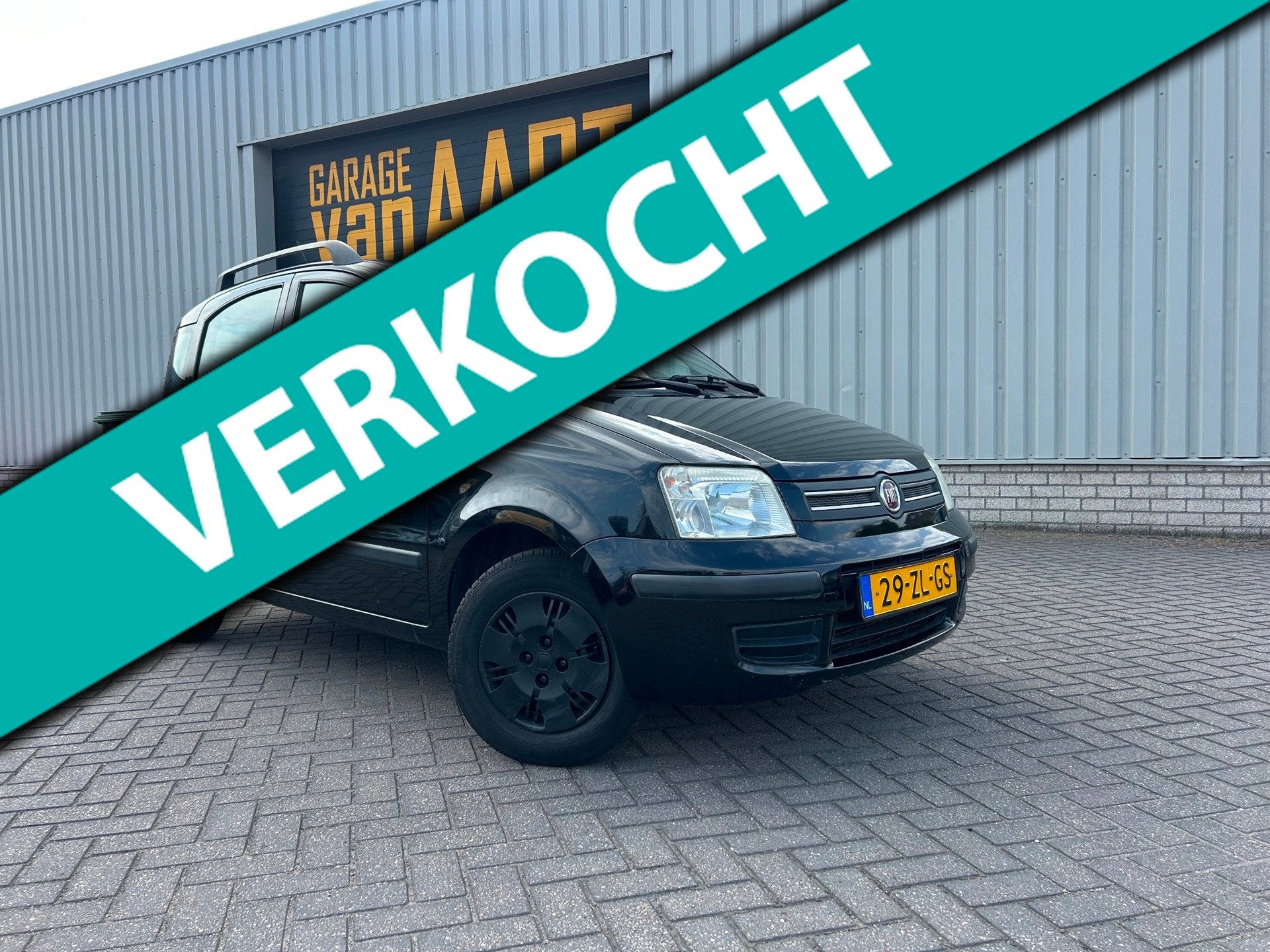 Fiat Panda 1.2 Young | AIRCO | APK 08-2027 |, Auto's, Fiat, Voorwielaandrijving, Stof, Gebruikt, Zwart