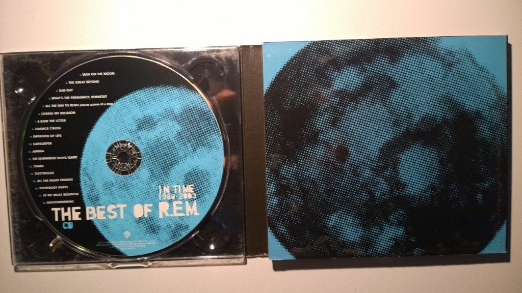 R.E.M. - In Time The Best Of R.E.M. 1988-2003 (CD + DVD), Ophalen of Verzenden, Zo goed als nieuw, Poprock