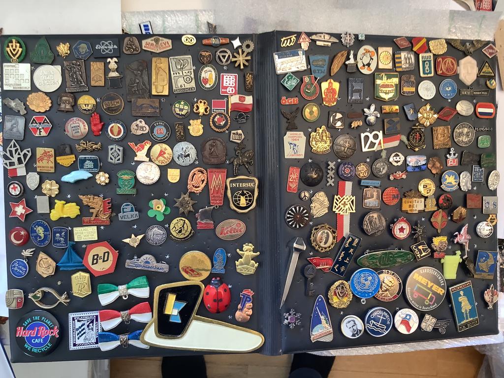 Metalen speldjes 9, Verzamelen, Speldjes, Pins en Buttons, Ophalen of Verzenden, Gebruikt, Overige onderwerpen