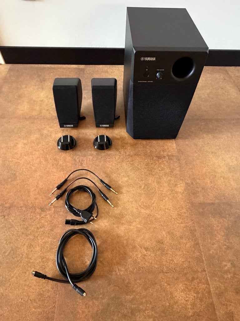 Yamaha GNS-MS01 Speaker Set. ( 2x speaker + 1x Subwoofer ), Muziek en Instrumenten, Ophalen, Zo goed als nieuw, Keyboard of Synthesizer