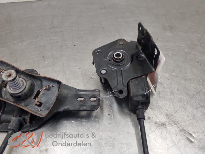 Ophangmechaniek reservewiel van een Renault Master, Gebruikt, -, Renault, -
