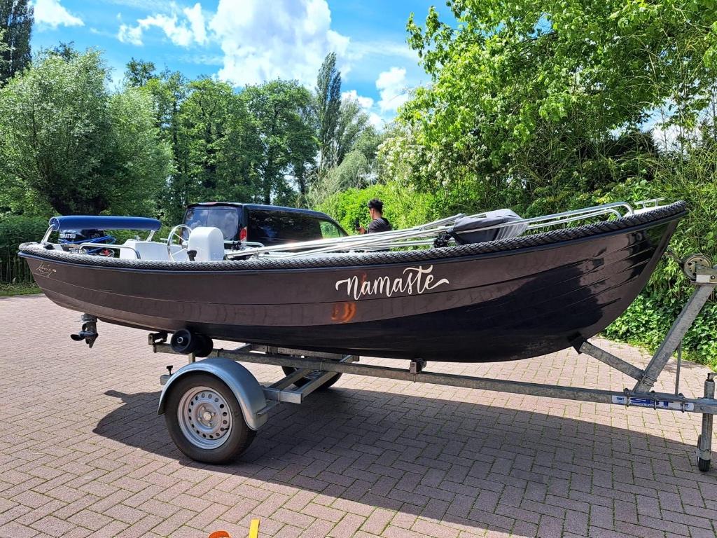 Te koop mooie sloep inclusief trailer, Watersport en Boten, Ophalen, Overige typen, 4 m, Tot 1.00 meter