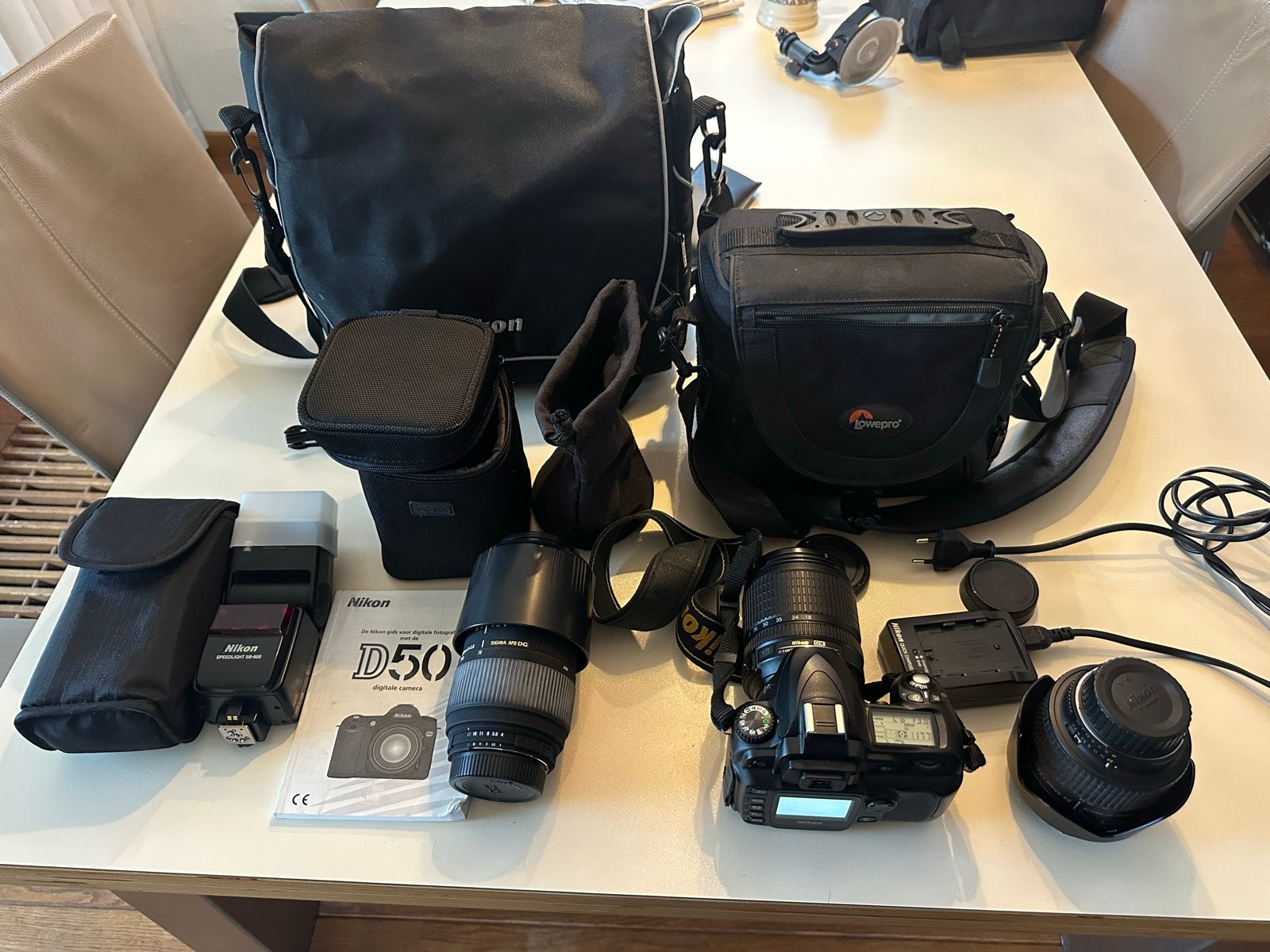 Nikon D50 Spiegelreflexcamera met 3 lenzen en accessoires, Gebruikt, Spiegelreflex, Beeldstabilisatie, Ophalen of Verzenden