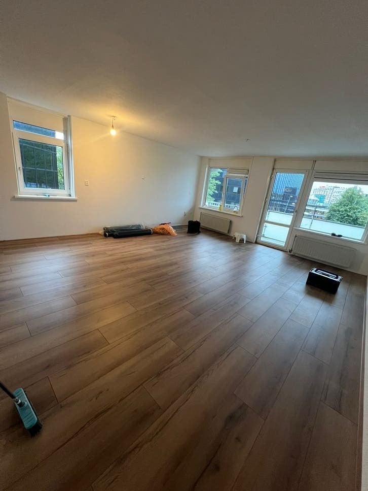Laminaat & PVC Vloeren – Vakkundig Gelegd | Snelle Service, Laminaat of Parket