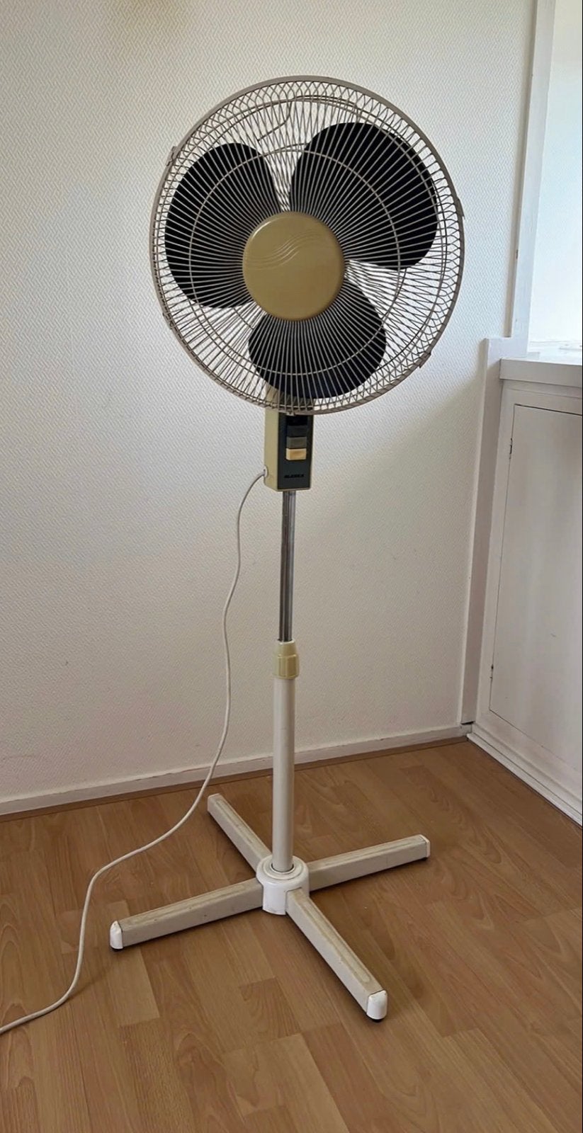 Alaska Statiefventilator - Vintage Design, Witgoed en Apparatuur, Ophalen, Gebruikt, Statiefventilator