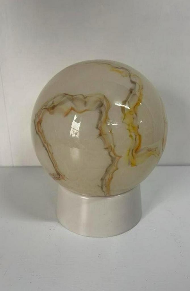 Vintage Thabur plafonnière gemarmerd zachtgeel marmer bol, Ophalen of Verzenden, Zo goed als nieuw, Glas, Art Deco