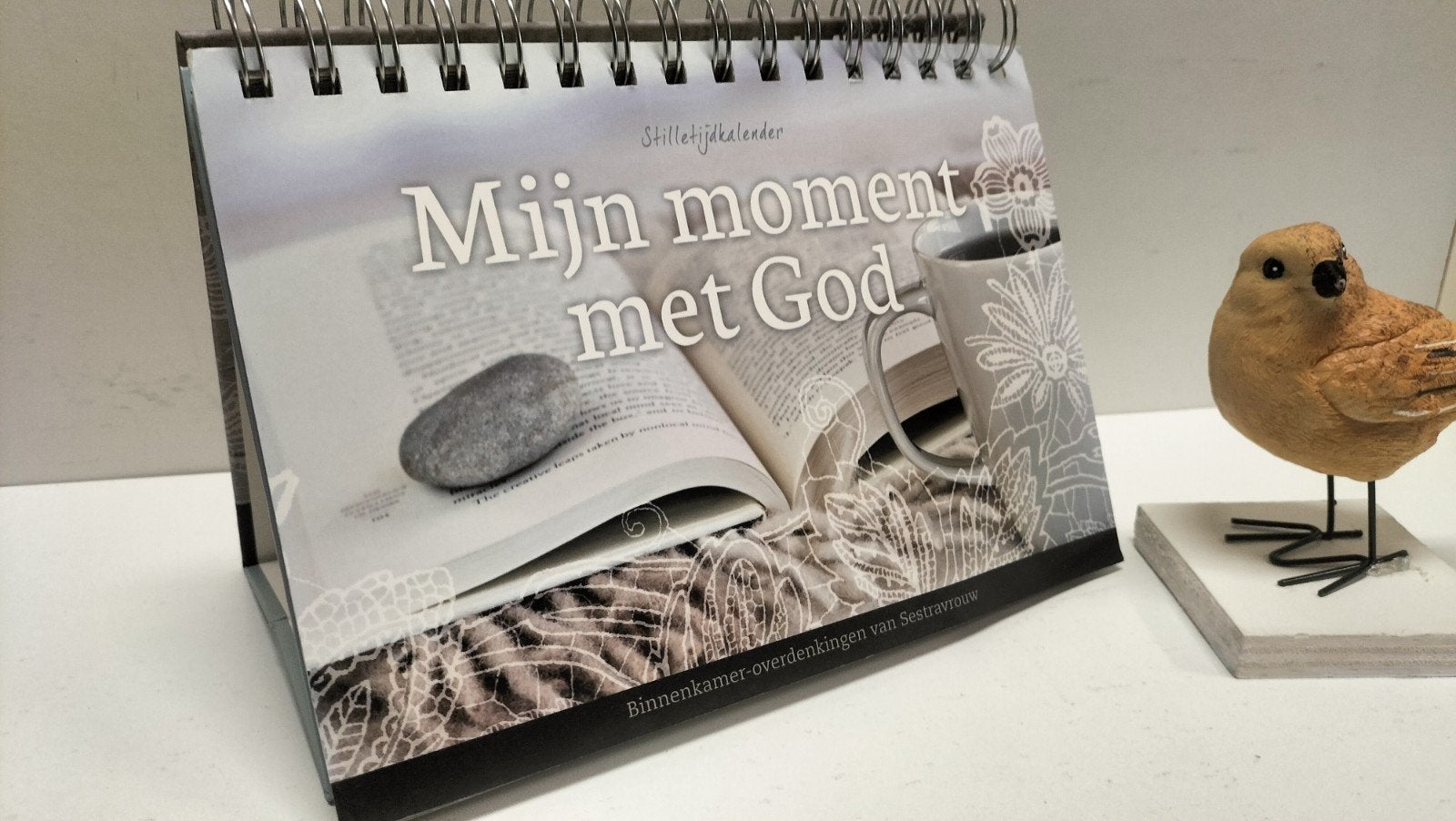 Verhoeff, Tineke; Mijn moment met God (Stilletijdkalender), Ophalen of Verzenden, Gelezen, Christendom | Protestants