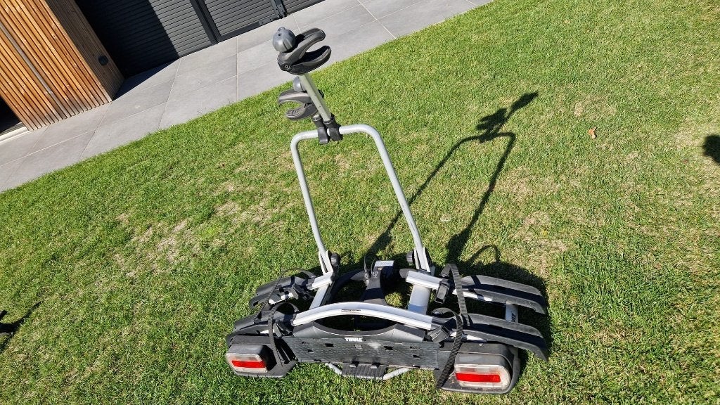 Thule Euroway G2 921 fietsendrager, Ophalen, 2 fietsen, Gebruikt, Trekhaakdrager