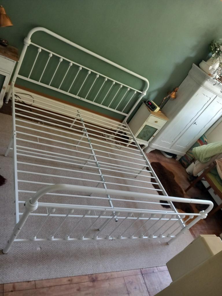 Metalen bed 180 200  vida xl nieuw gratis afhalen, Wit, Tweepersoons, Ophalen of Verzenden, 180 cm