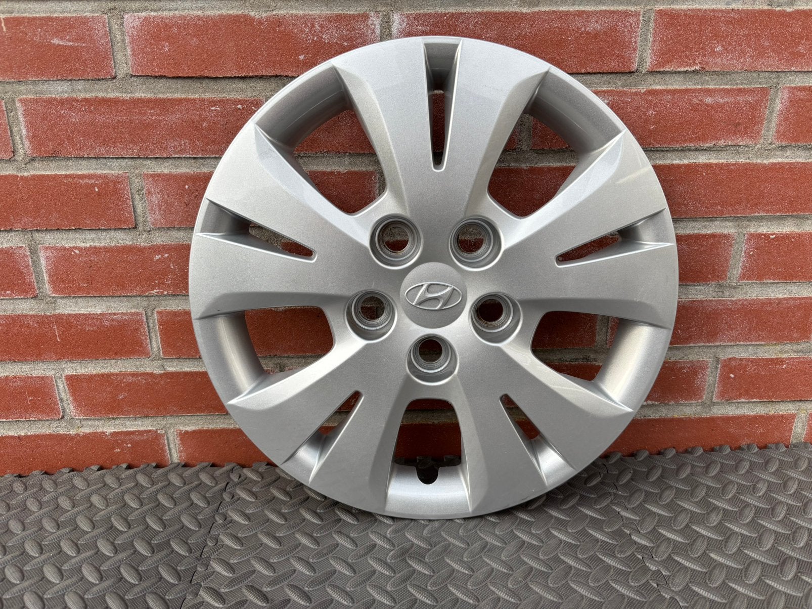 1 originele Hyundai IX20 wieldop 15 inch, Ophalen of Verzenden, Gebruikt