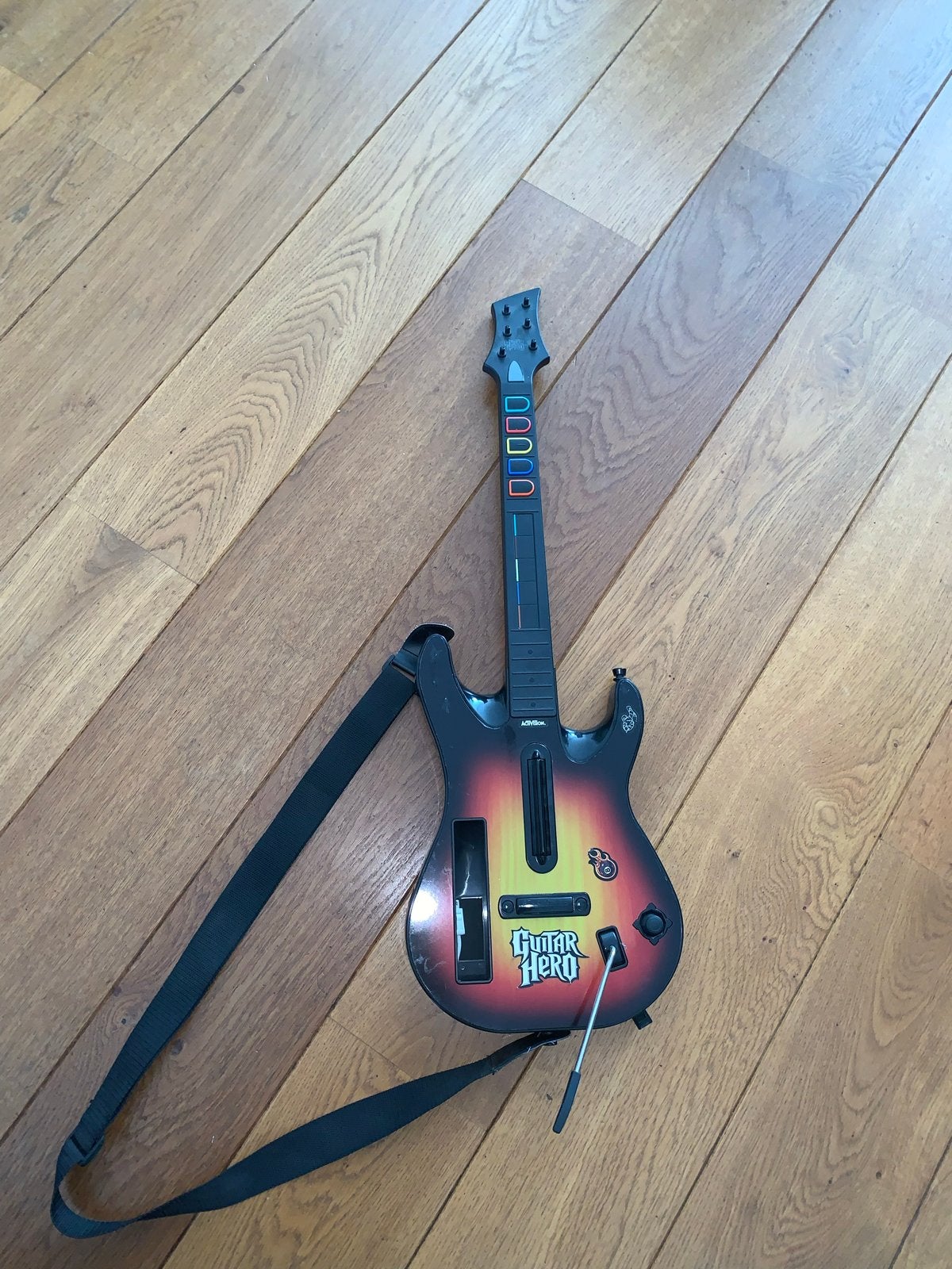 Guitar Hero gitaar voor Nintendo Wii - Draadloos, Nintendo, Zo goed als nieuw, Overige typen, Overige merken