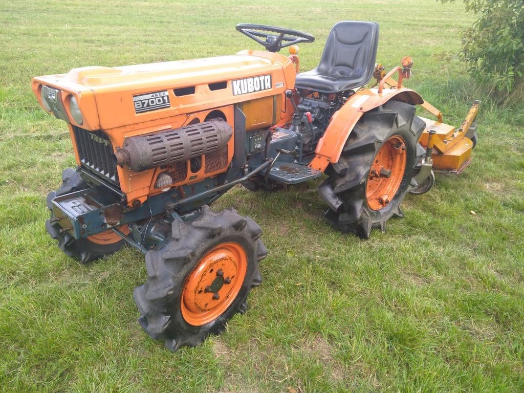 Kubota 4x4 met grasmaaier, Tuin en Terras, Grasmaaiers, Ophalen, Cirkelmaaier, Gebruikt, Versnellingen