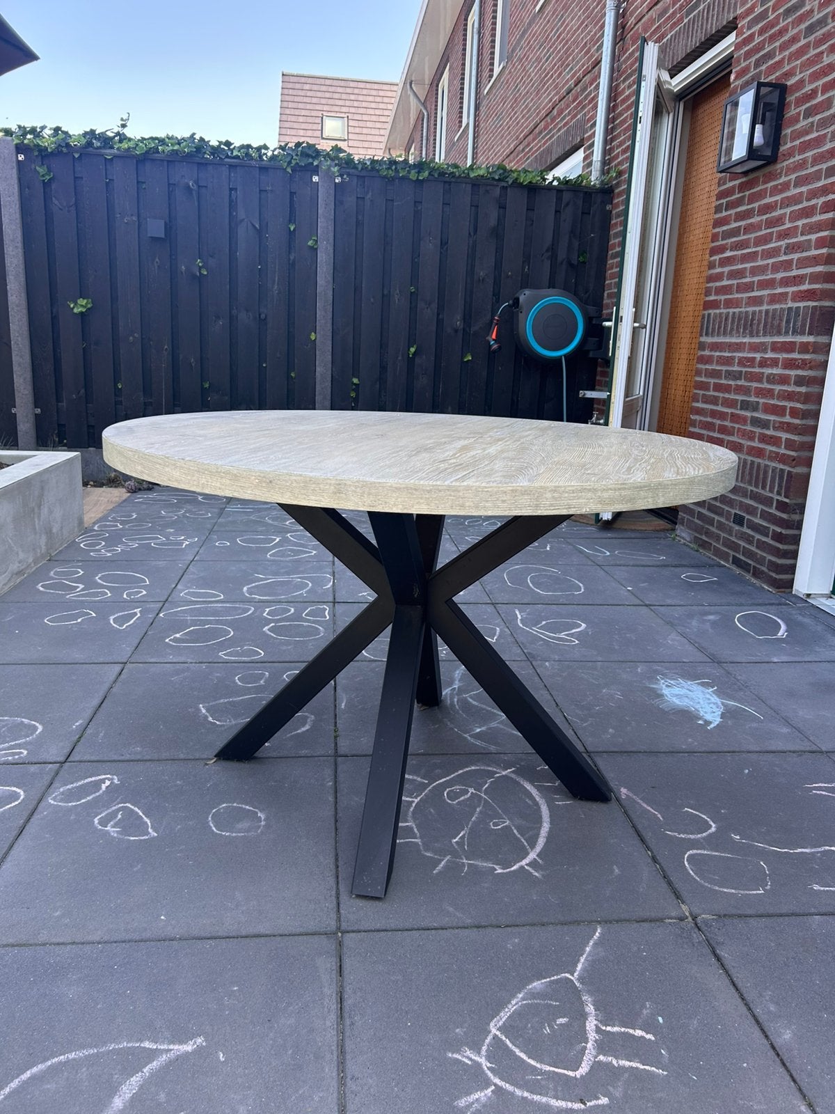 Tuintafel 120cm, Tuin en Terras, Tuintafels, Ophalen, Zo goed als nieuw, Rond, Hout
