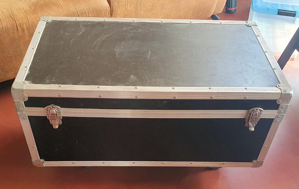 Medium fligthcase, Muziek en Instrumenten, Behuizingen en Koffers, Ophalen, Gebruikt, Overige instrumenten, Flightcase