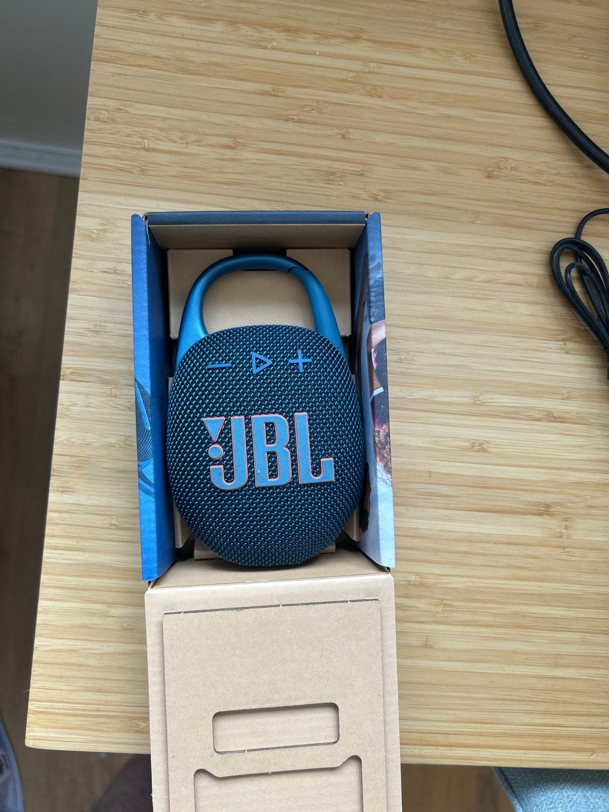 JBL Clip 5 Draagbare Bluetooth Speaker - Nieuw in Doos, Audio, Tv en Foto, Luidsprekers, Nieuw, Draagbare speaker, Minder dan 60 watt