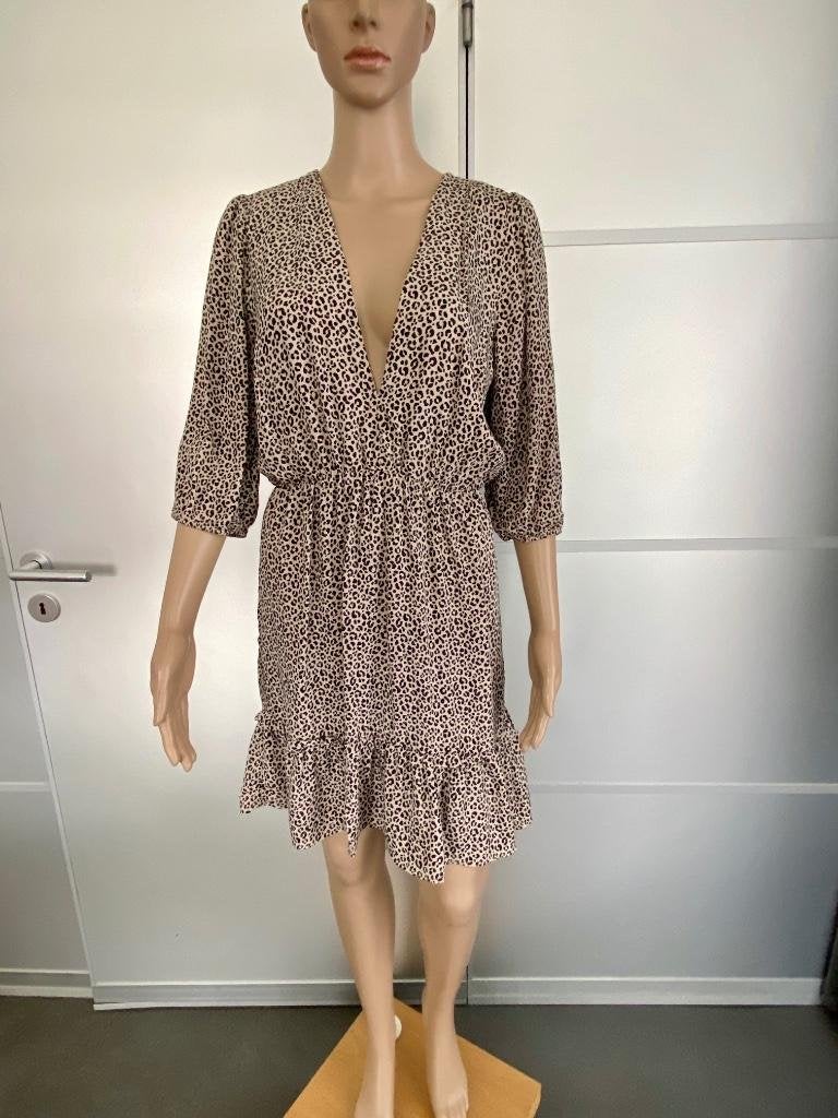 i448 Nikkie maat 36=S jurk jurkje beige/zwart, Kleding | Dames, Jurken, Beige, Ophalen of Verzenden, Zo goed als nieuw, Nikkie