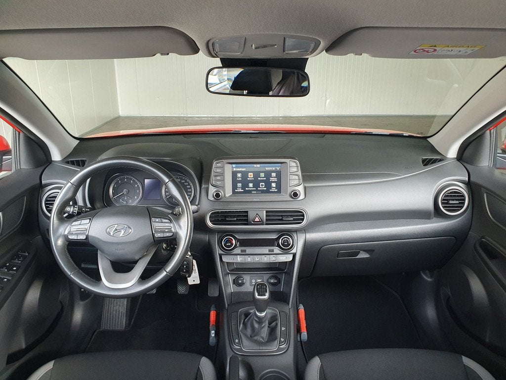 Hyundai KONA 1.0 T-GDI Comfort PDC/AIRCO/CRUISE/LMV/CAMERA, Voorwielaandrijving, Stof, Gebruikt, Euro 6