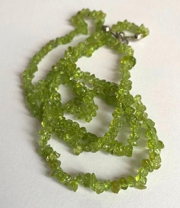 Prachtige peridoot peridot ketting, Verzenden, Zo goed als nieuw, Steen of Mineraal, Met edelsteen