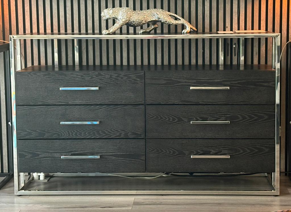Dressoir dubbelmandesign met vissengraat look, Huis en Inrichting, Kasten | Dressoirs, 100 tot 150 cm, Ophalen of Verzenden, Zo goed als nieuw