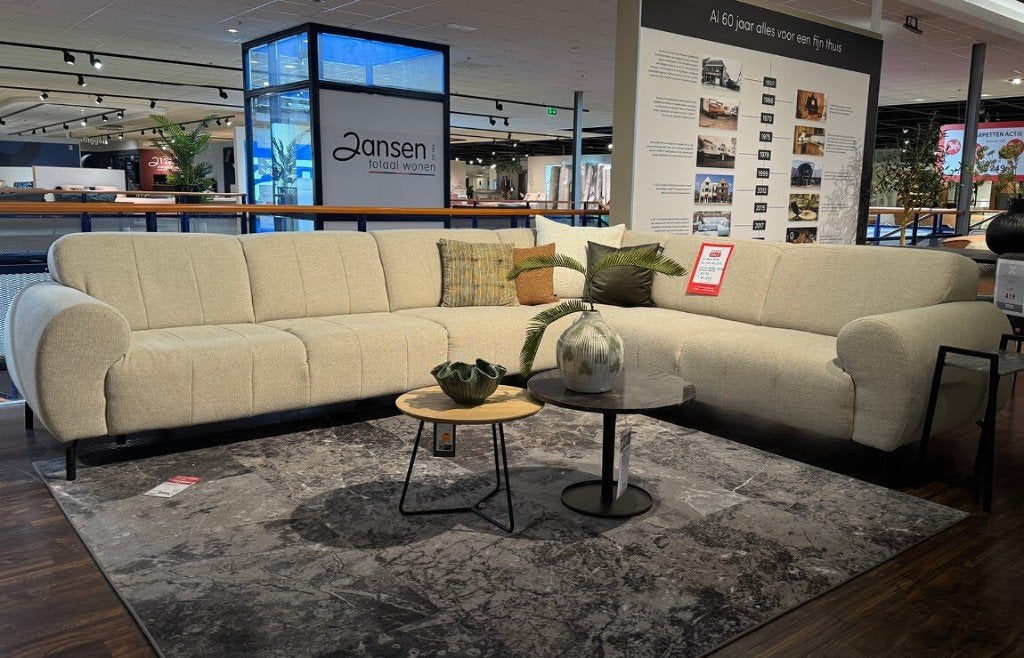 Bank Eryn, Ophalen, Hoekbank, 300 cm of meer, Zo goed als nieuw