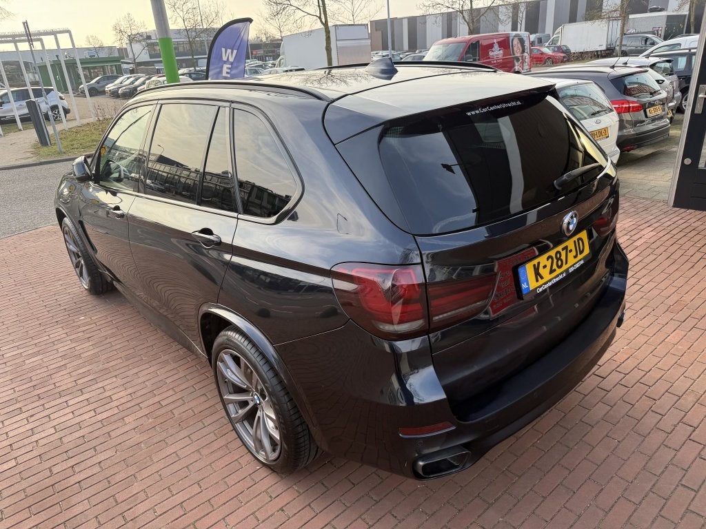 BMW X5 xDrive40e iPerformance High Executive (bj 2016), Gebruikt, 4 cilinders, Zwart, Bedrijf