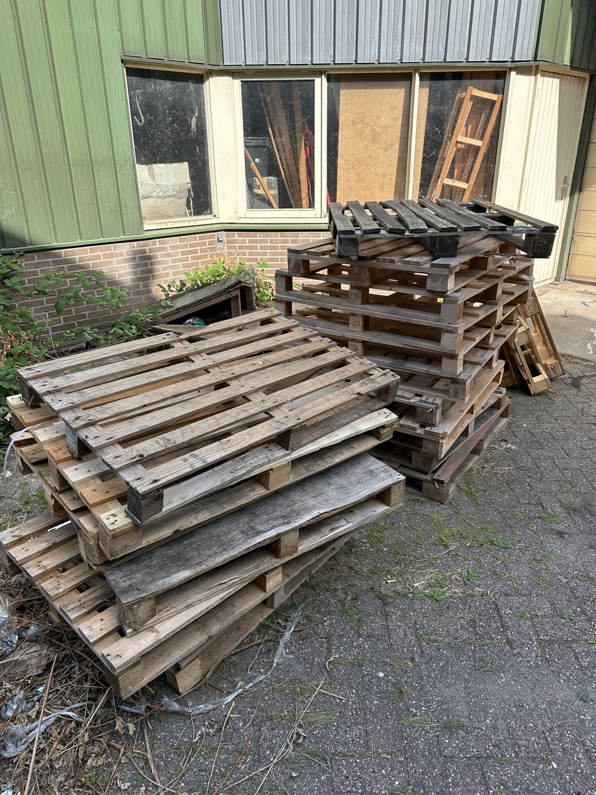 Gratis af te halen: Houten pallets als brandhout, 3 tot 6 m³, Ophalen, Overige houtsoorten, Blokken