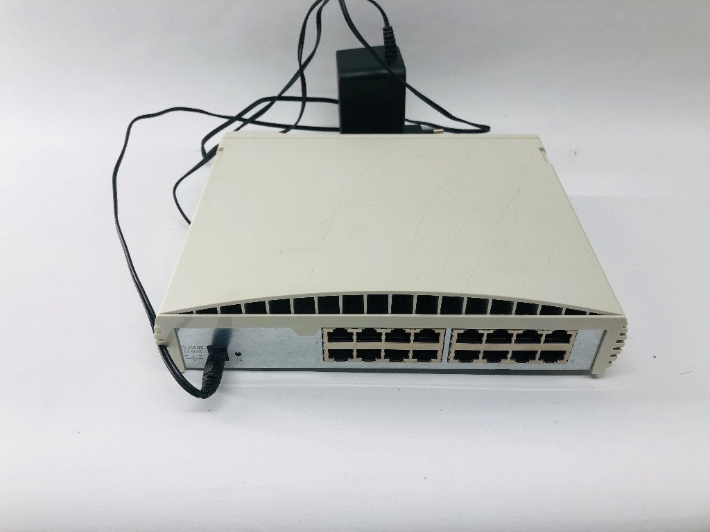 3C16792A 3COM OfficeconNECt Dual Speed 16-poorts Rj-45, Gebruikt, ., Ophalen of Verzenden, .