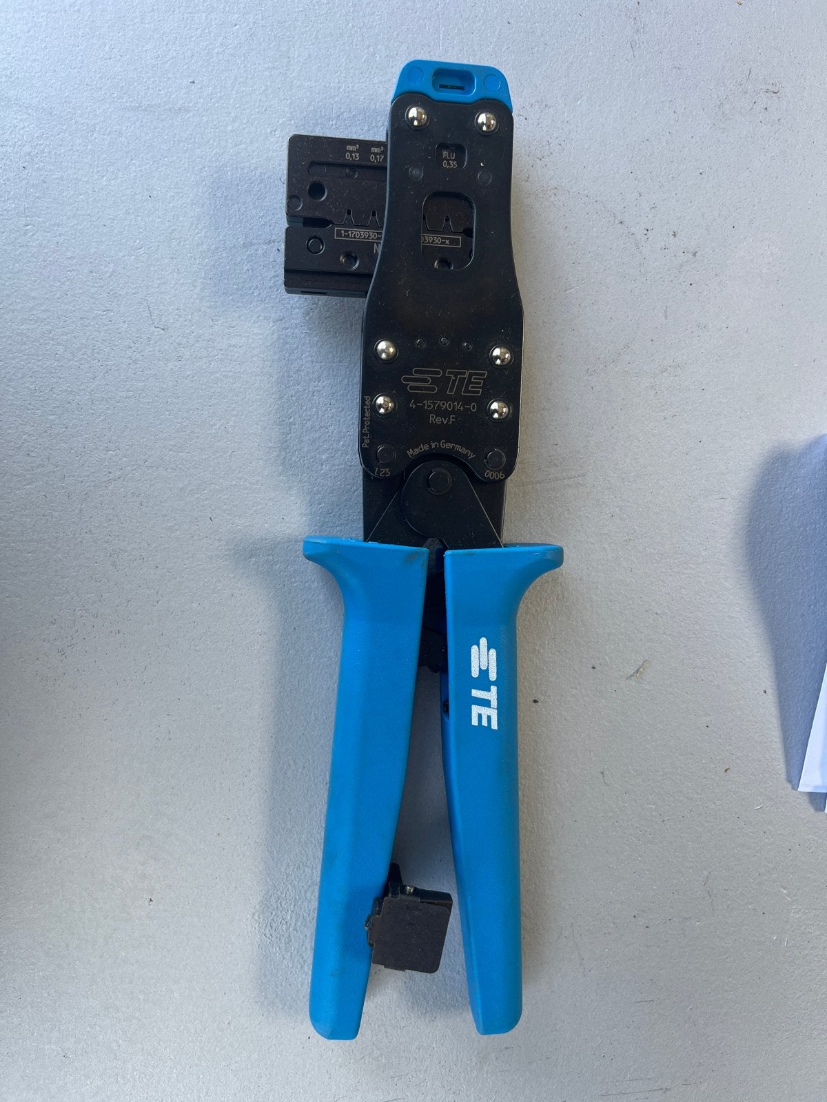 TE Connectivity 4-1579014-0 REF F Hand Tool 0,13-0,35 mm², Doe-het-zelf en Verbouw, Gereedschap | Handgereedschap, Ophalen of Verzenden