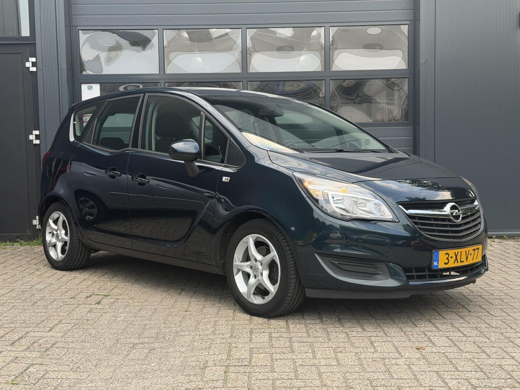 Opel Meriva 1.4 Turbo Business+, Auto's, Voorwielaandrijving, Dealer onderhouden, Gebruikt, 4 cilinders