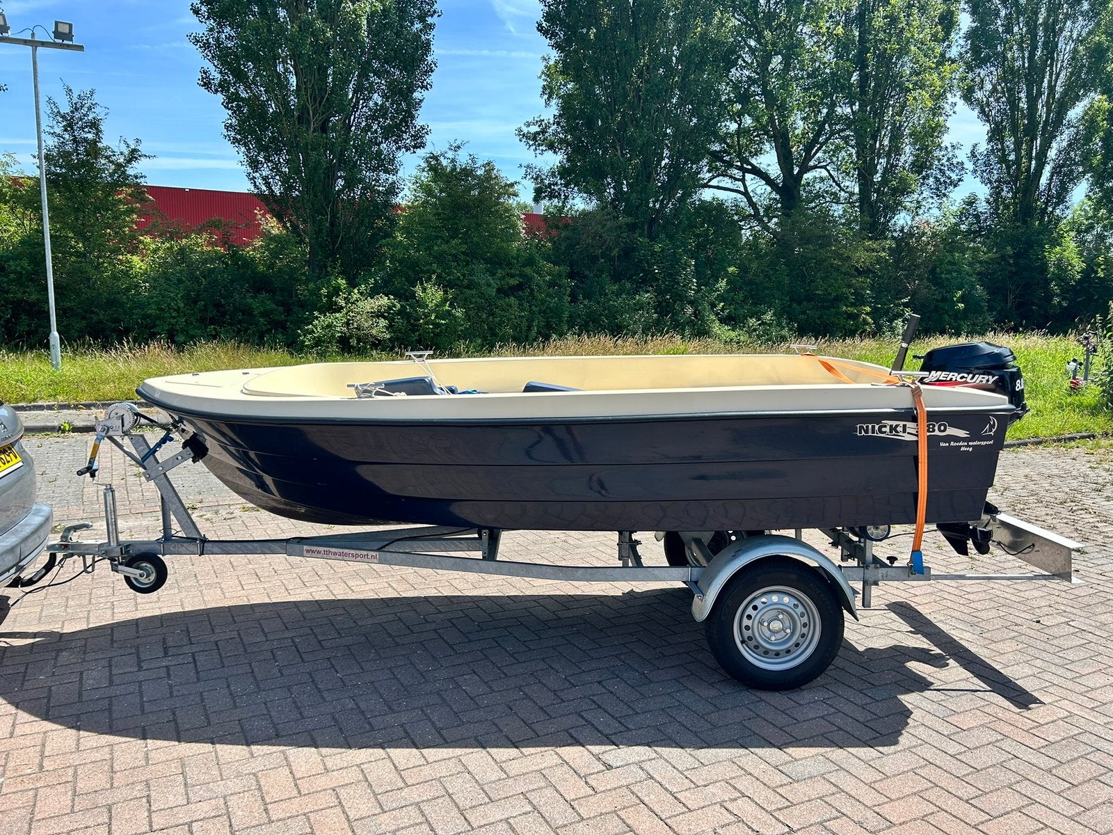 Nicky 380 met Mercury 4 tact buitenboord en trailer. 1 koop!, Watersport en Boten, Ophalen, Zo goed als nieuw, Minder dan 6 meter