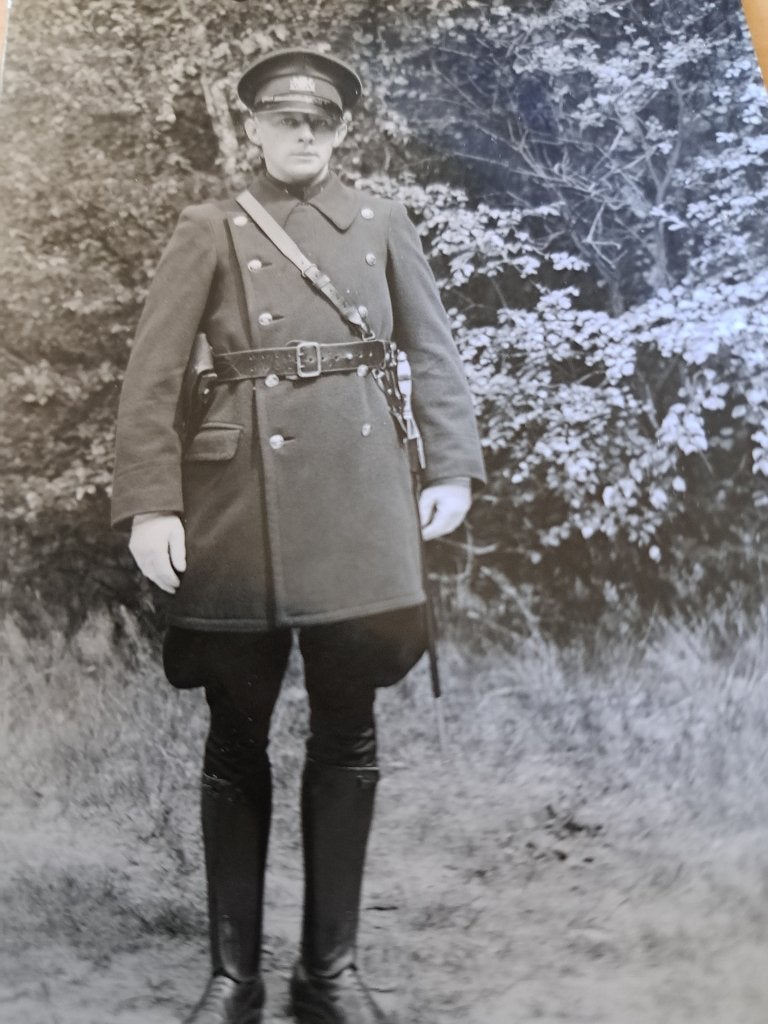 historische foto van militair in uniform 1937, Gebruikt, Foto, Ophalen of Verzenden, Voor 1940