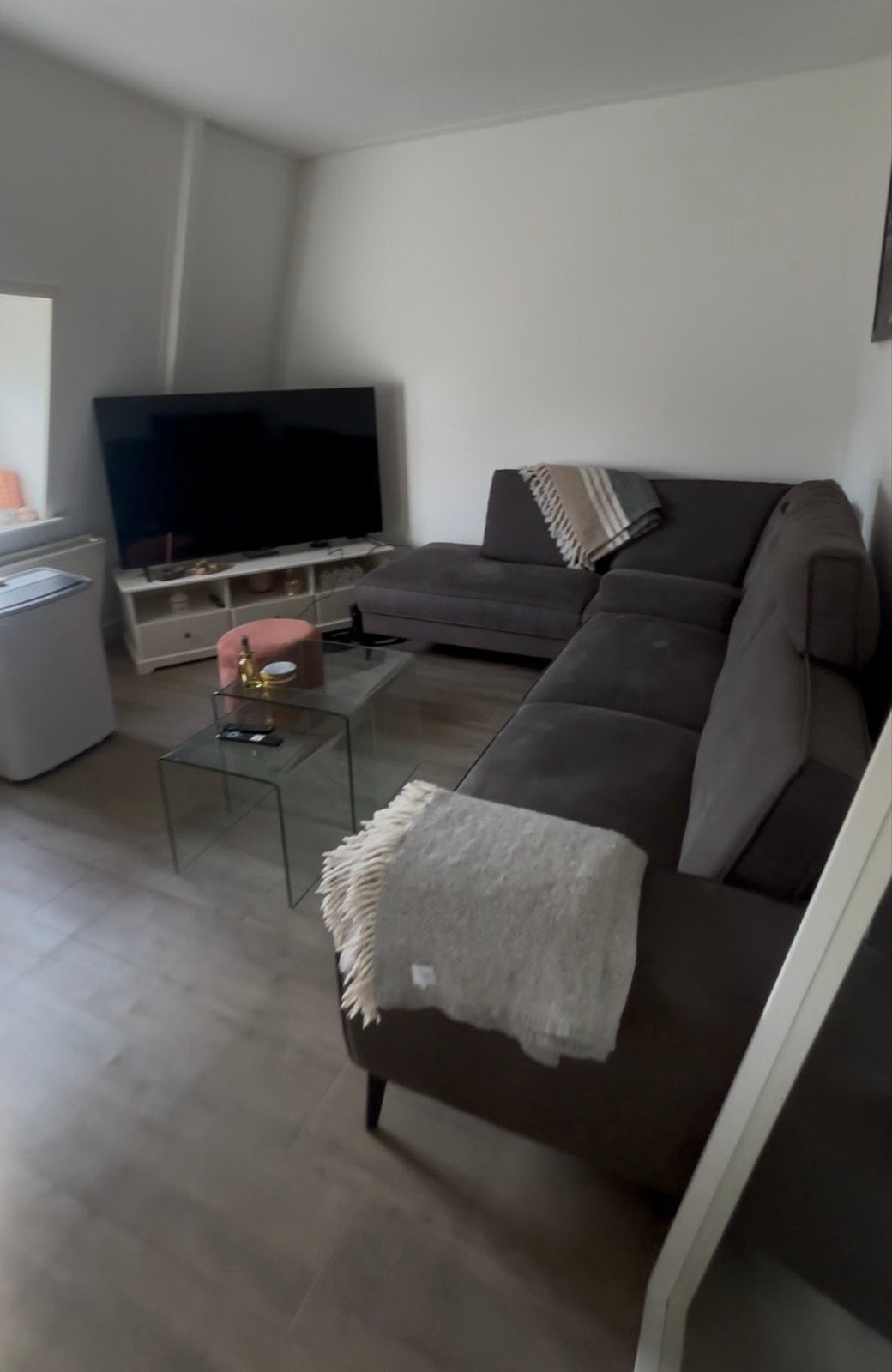 Hoekbank Pronto Wonen Barrio - Antraciet - Z.G.A.N., Ophalen, 250 tot 300 cm, Hoekbank, Zo goed als nieuw