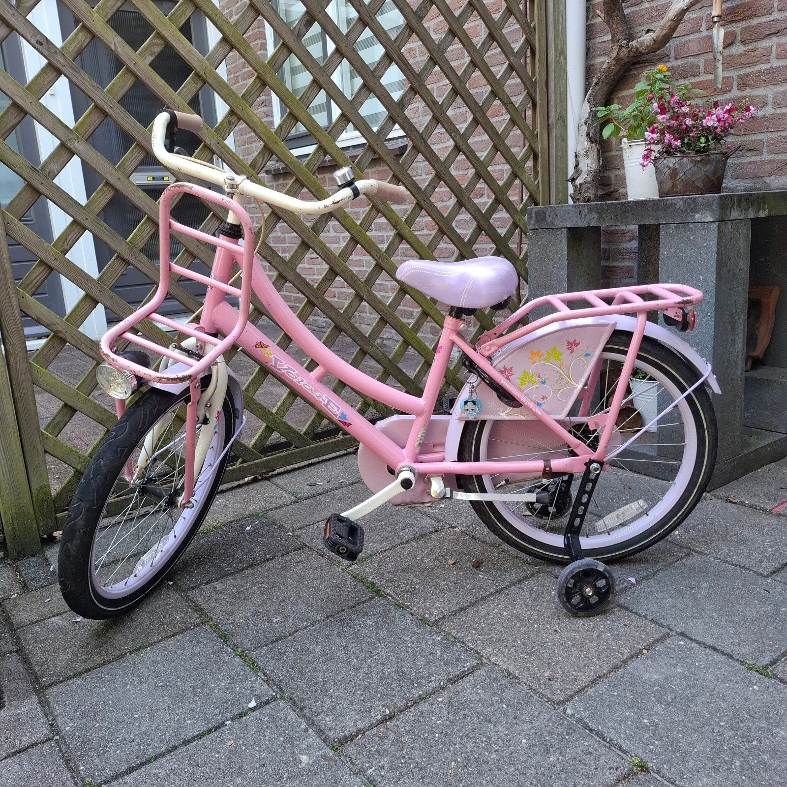 Roze kinderfiets 20 inch met zijwieltjes, Ophalen, Gebruikt, 16 tot 20 inch, Zijwieltjes