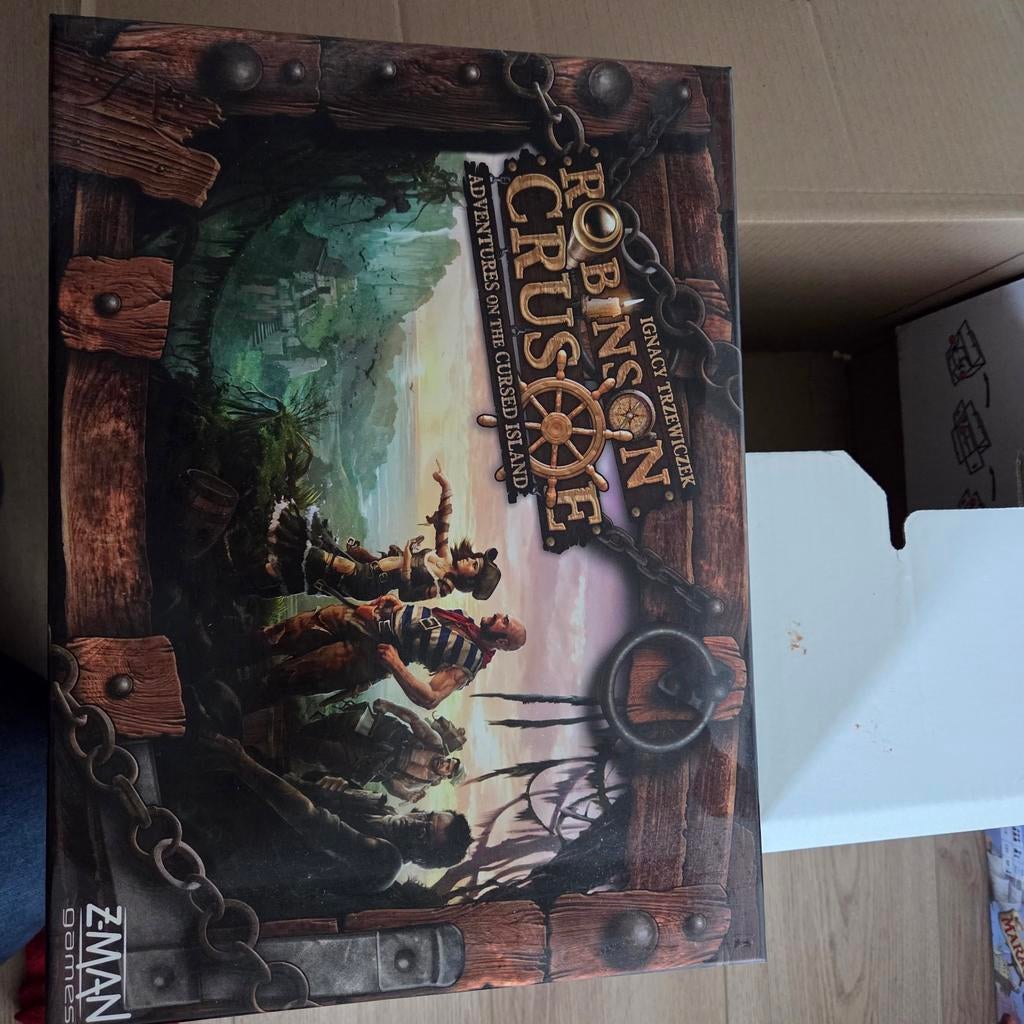 2 Bordspellen: Evacuation & Robinson Crusoe, Een of twee spelers, Ophalen of Verzenden, Zo goed als nieuw, Delicious Games, Z-Man Games