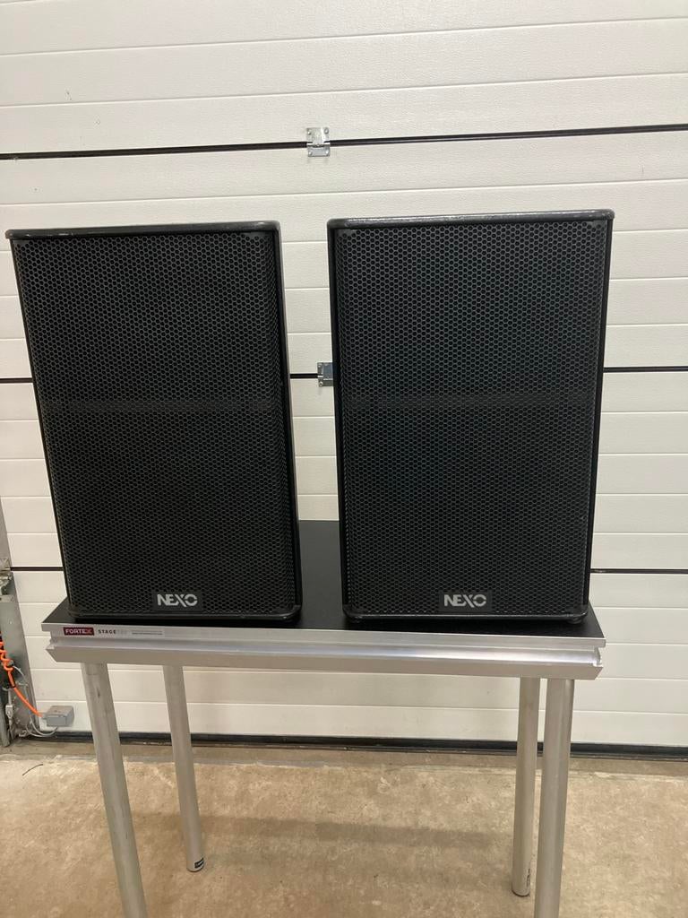 2 Nexo PS15r2 speakers incl. case, Audio, Tv en Foto, Luidsprekers, Gebruikt, 120 watt of meer, Front, Rear of Stereo speakers