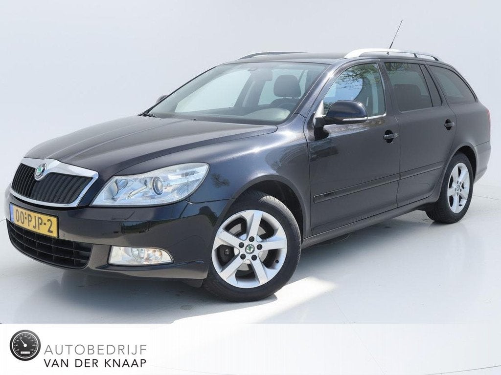 Skoda Octavia Combi 1.4 TSI Elegance Business Line Lees teks, Auto's, Euro 5, Stof, Gebruikt, 4 cilinders