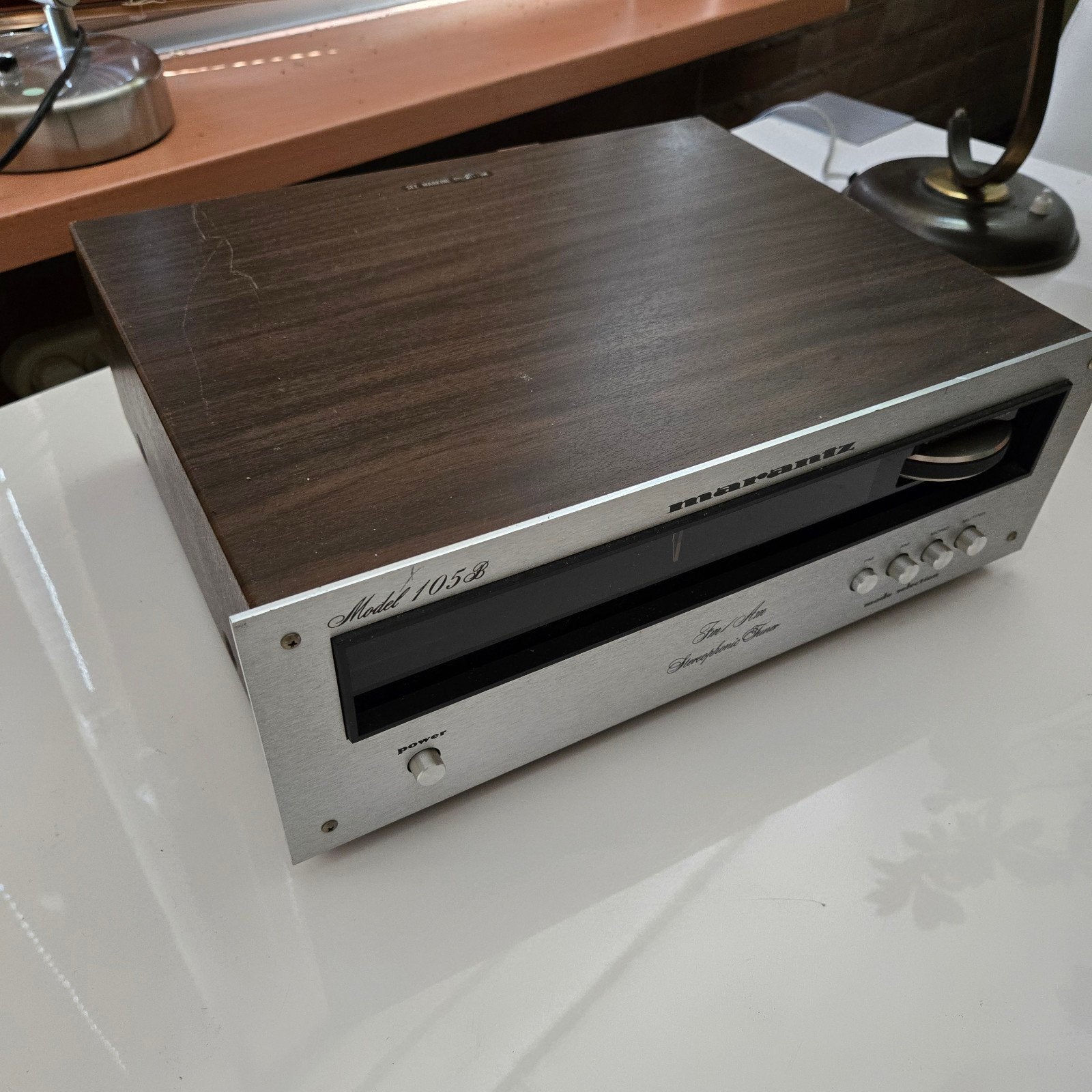 Te koop: Marantz Model 105B FM/AM Stereofonische Tuner, Ophalen of Verzenden, Gebruikt, Analoog