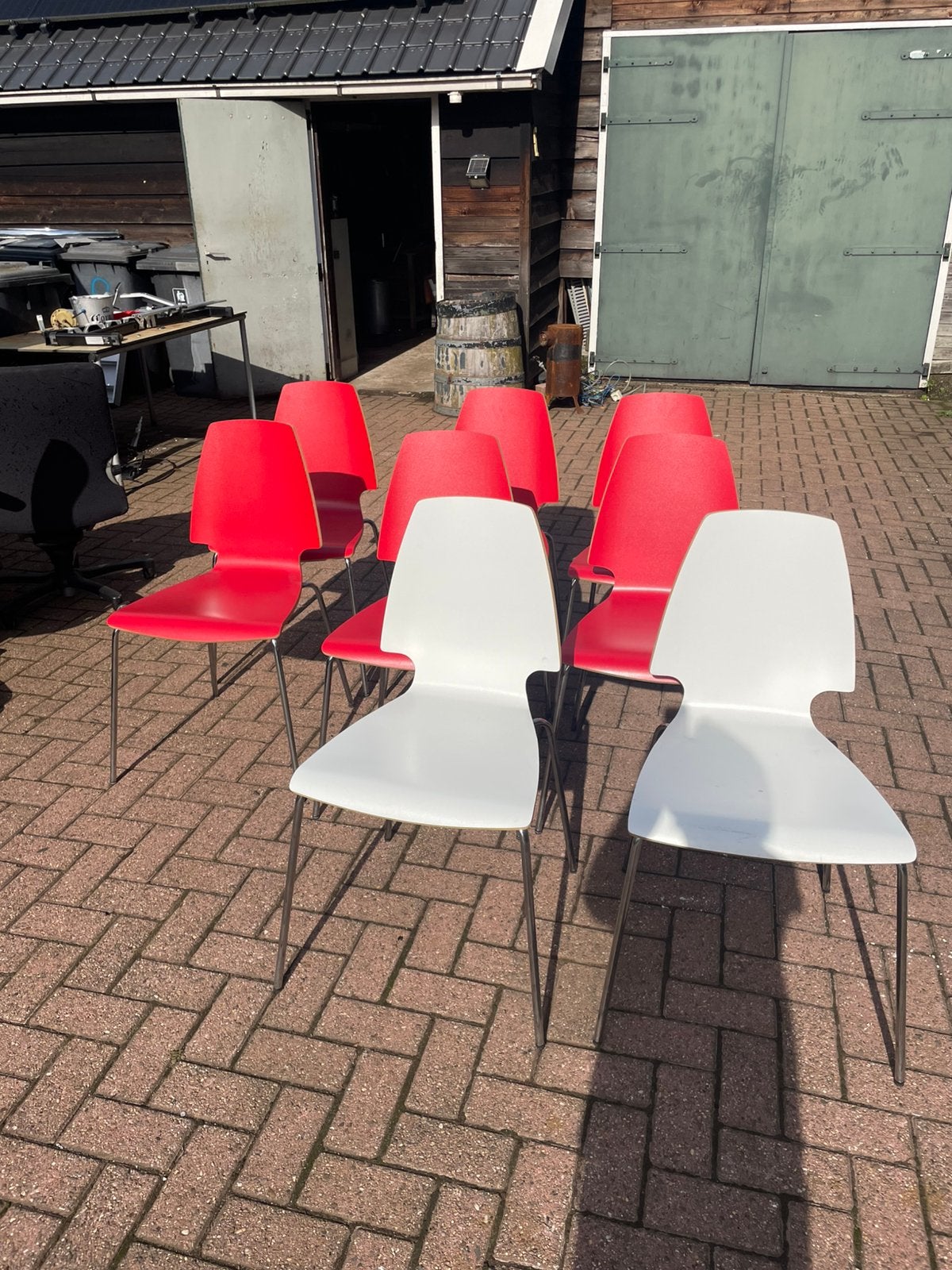 Ikea Vilmar stoelen 8 stuks 10 euro per stuk, Huis en Inrichting, Ophalen, Zo goed als nieuw, Rood, Vijf, Zes of meer stoelen