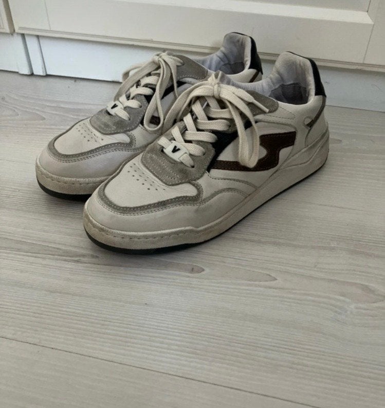 Via Vai leren sneakers maat 38, Kleding | Dames, Schoenen, Beige, Ophalen of Verzenden, Sneakers of Gympen, Zo goed als nieuw