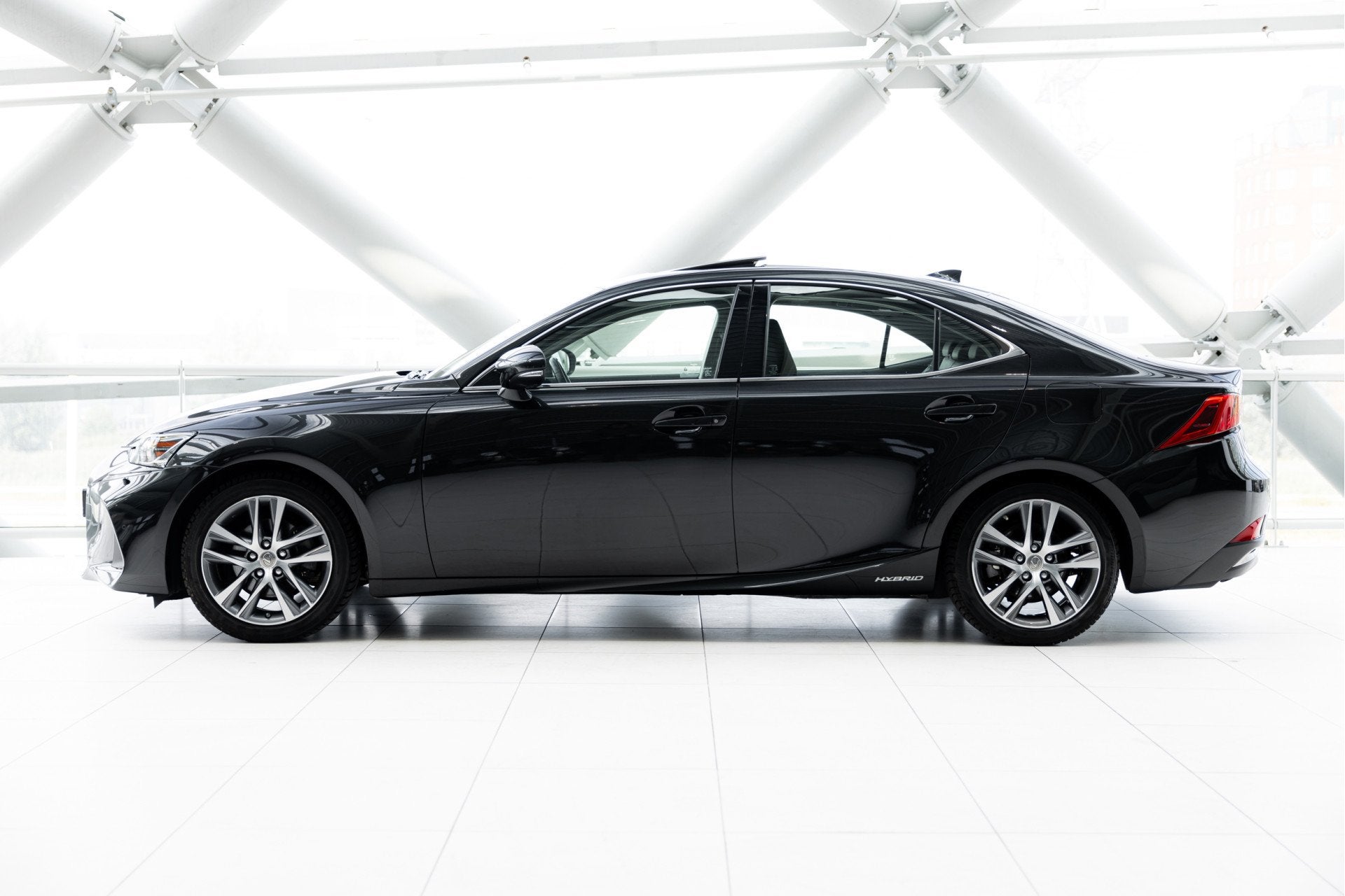 Lexus IS 300h Hybrid Business Line Limited | Schuifdak | Nav, Auto's, Automaat, 12 maanden, Achterwielaandrijving, Gebruikt