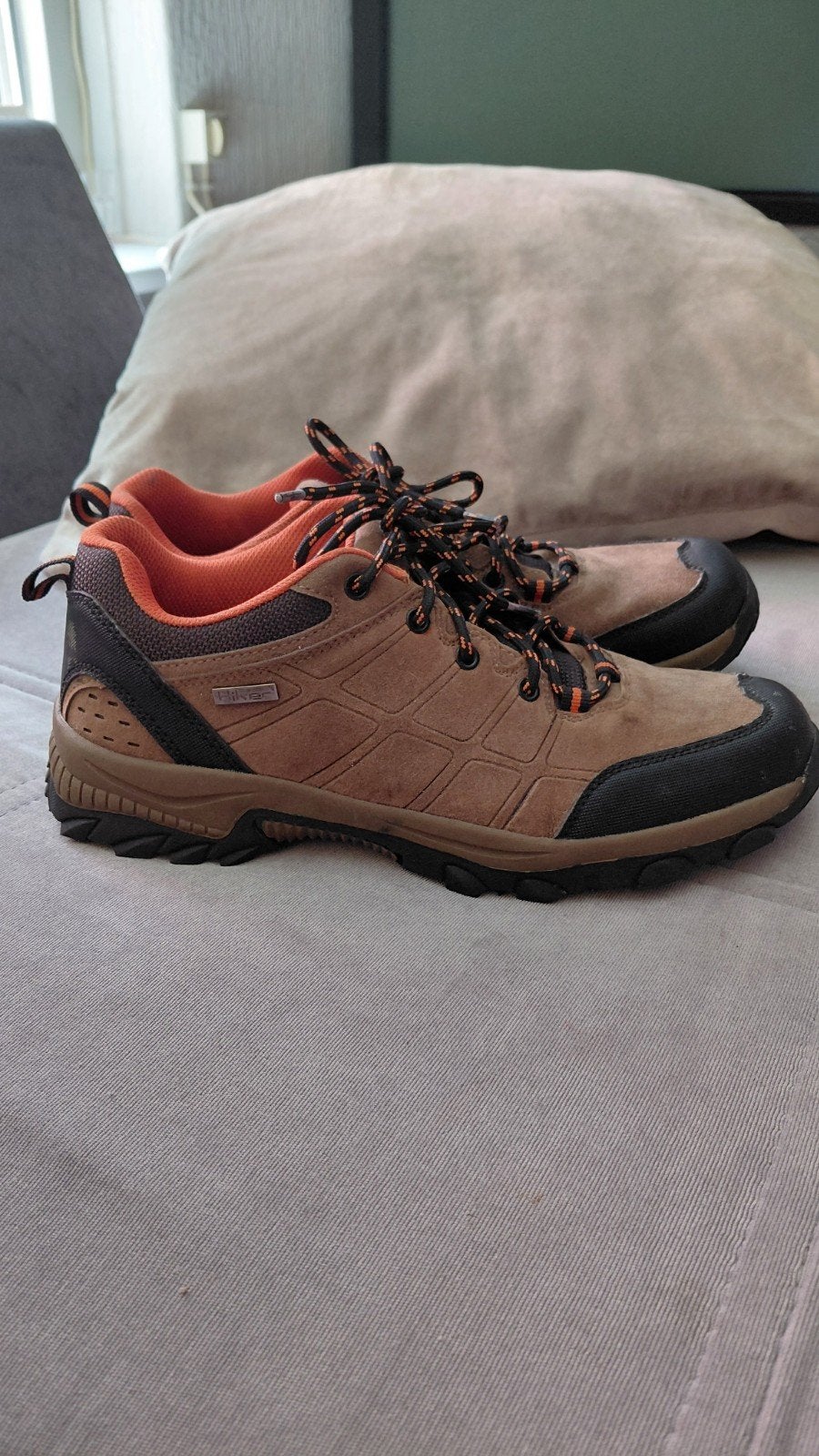 Hiker (42), Ophalen of Verzenden, Zo goed als nieuw, Schoenen