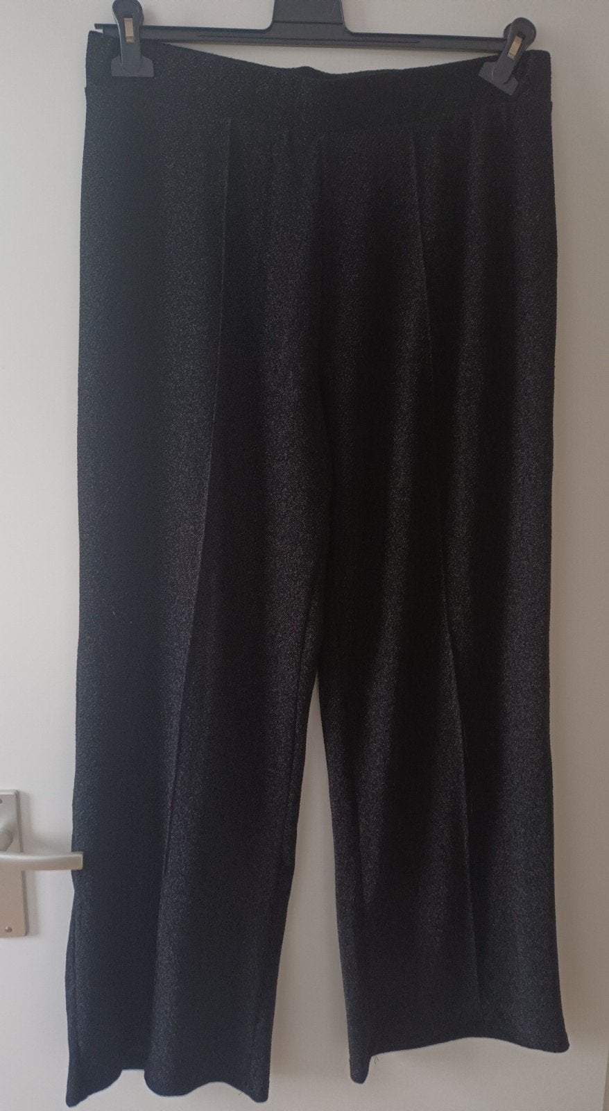 Zwarte glitter broek, maat 46-48, Kleding | Dames, Broeken en Pantalons, Zwart, Maat 46/48 (XL) of groter, Zo goed als nieuw, Lang