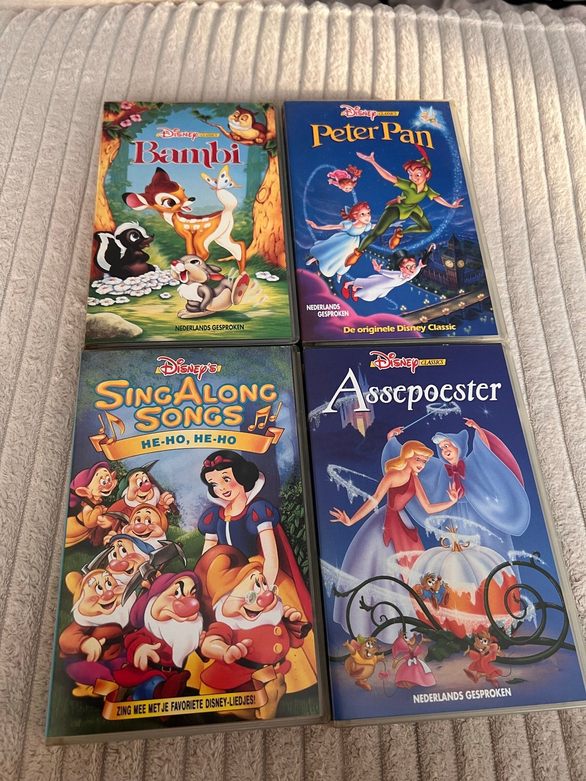 Disney VHS Band: Bambi, Peter Pan, Assepoester, Sing Along S, Cd's en Dvd's, Gebruikt, Alle leeftijden, Kinderfilm, VHS
