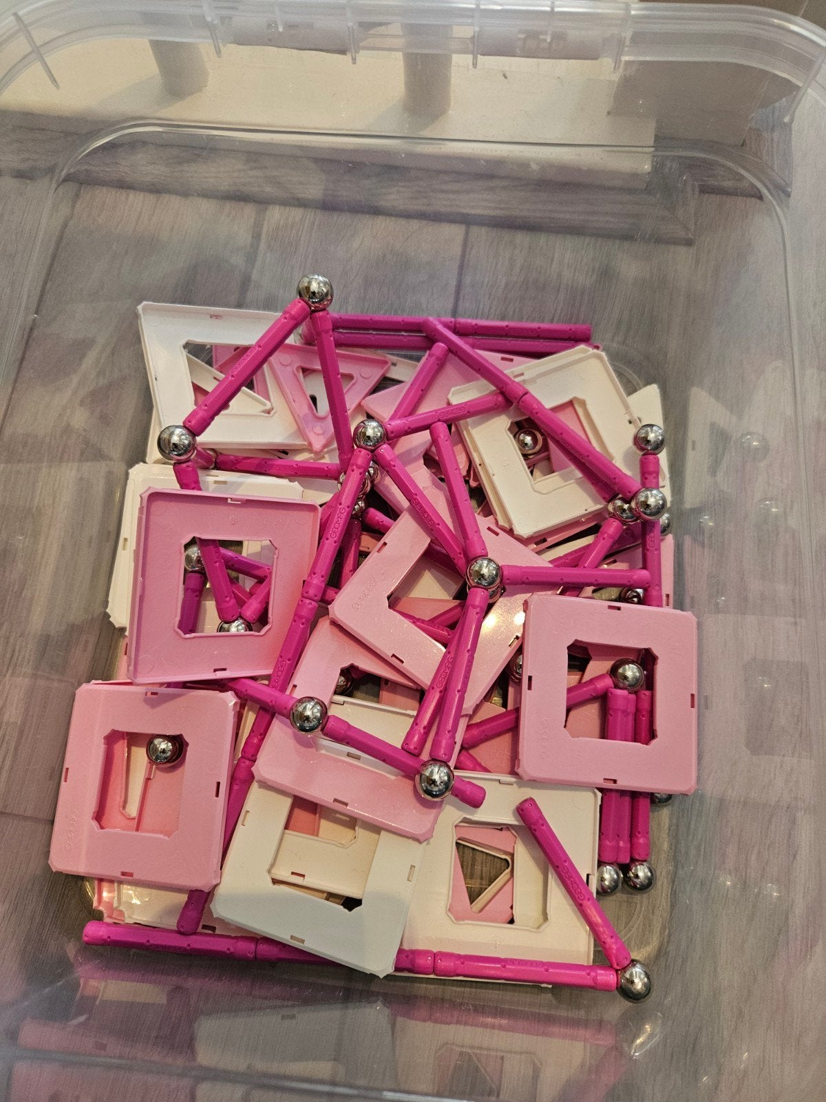 Geomag Roze Magnetisch Bouwspeelgoed, Ophalen of Verzenden, Gebruikt, Overige merken