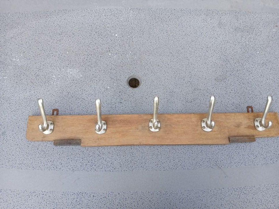 Industriële kapstok, Huis en Inrichting, Woonaccessoires | Kapstokken, Ophalen of Verzenden, Metaal, Wandkapstok, Minder dan 100 cm