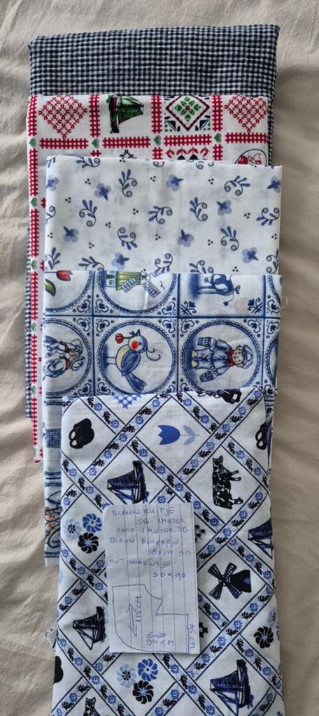Delftsblauwe stofjes, Hobby en Vrije tijd, Ophalen of Verzenden, Nieuw, Katoen