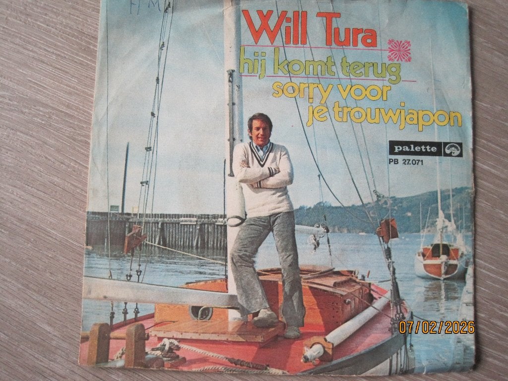 Will Tura  -  Hij komt terug, Gebruikt, Fotohoes, 7 inch, Ophalen of Verzenden